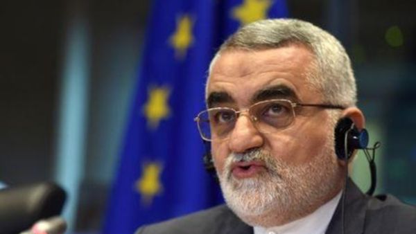 علاء الدين بروجردي رئيس لجنة الأمن القومي والسياسة الخارجية في البرلمان الإيراني
