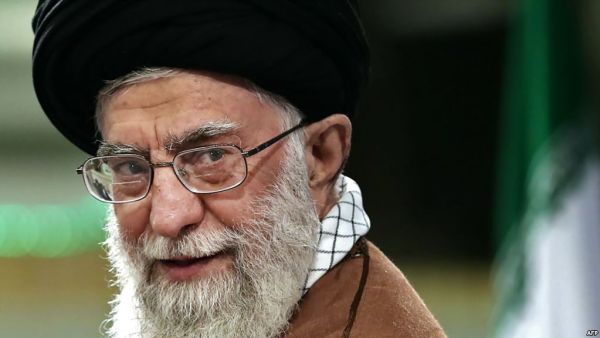 الزعيم الأعلى الإيراني آية الله علي خامنئي