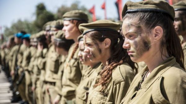 حاخام يرفض خدمة النساء في الجيش الإسرائيلي
