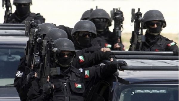 افراد من قوات الامن الاردنية
