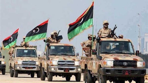 القوات الليبية تكثف دورياتها لمنع داعش من إعادة تنظيم صفوفه
