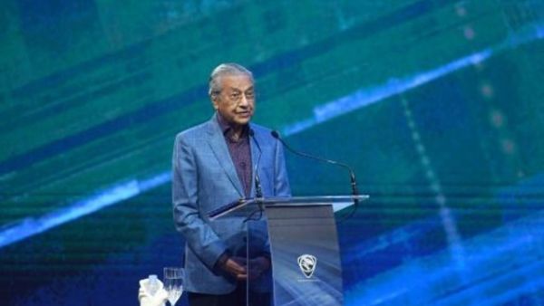 رئيس الوزراء الماليزي مهاتير محمد