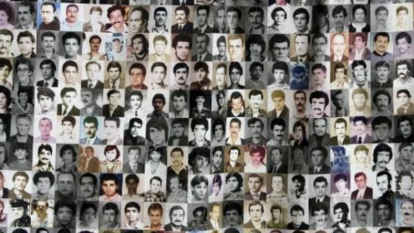 ملصق يحمل صور مفقودين في الحرب الأهلية في لبنان
