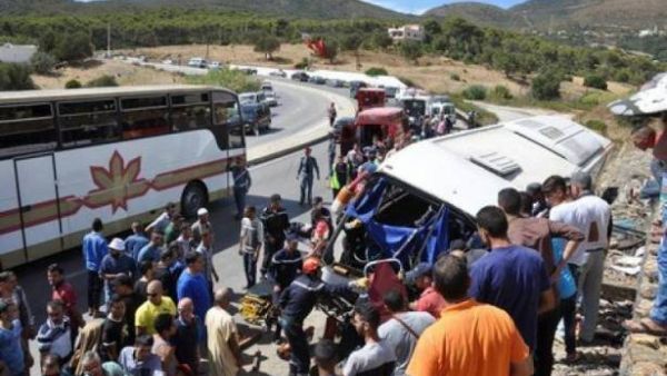 تسعة فتلى و45 جريحا في انقلاب حافلة وسط المغرب