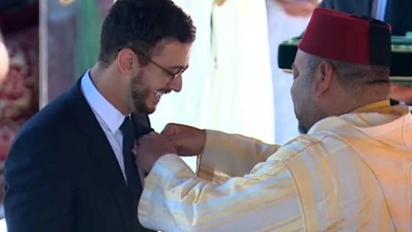 ملك المغرب يتكفل بمصاريف الدفاع عن المغني سعد لمجرد