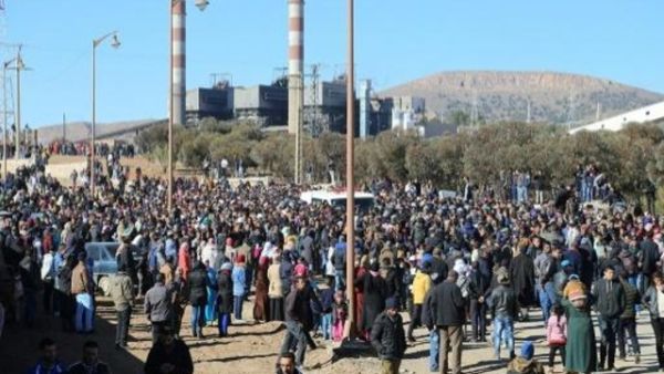 تشييع الشقيقين في بلدة جرادة في شرق المغرب
