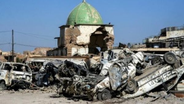مسجد النوري المدمر ومحيطه في مدينة الموصل
