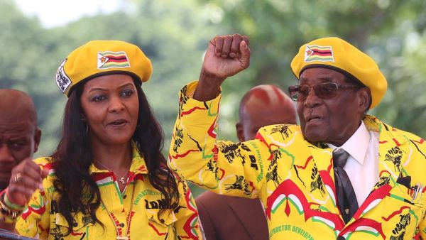 موغابي وزوجته غريس