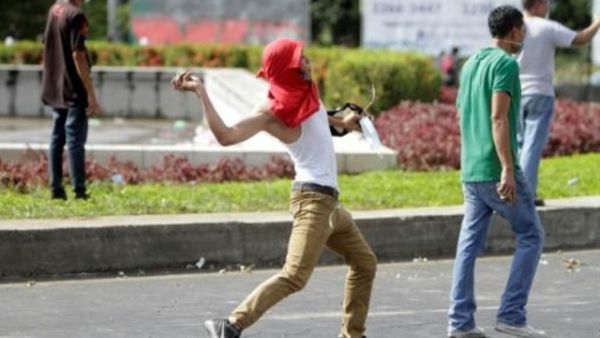 التظاهرات العنيفة تتواصل في نيكاراغوا والحصيلة تتجاوز العشرين قتيلا
