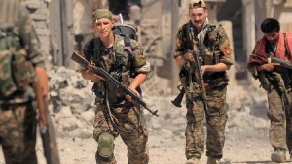 قوات سوريا الديمقراطية تحتجز قادة أجانب من داعش
