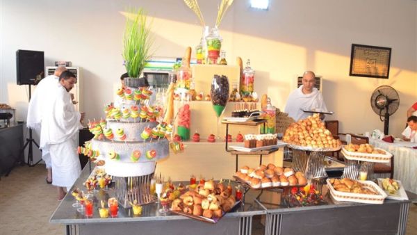 ج رجال الأعمال "خيم مكيفة وساونا ومشايخ سوبر"