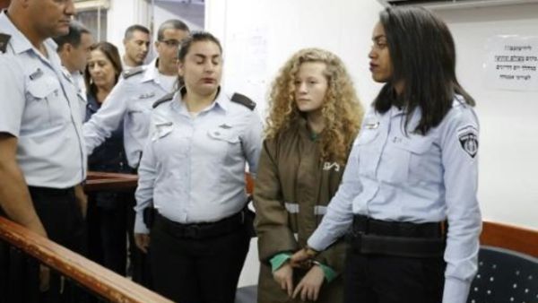 اسرائيل ترجئ مجددا محاكمة الفلسطينية عهد التميمي