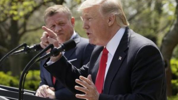 الملك عبد الله يرحب بجهود ترامب من أجل السلام بين إسرائيل والفلسطينيين