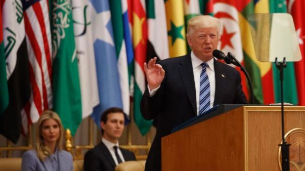 الرئيس الأمريكي دونالد ترامب يخاطب قادة الدول المسلمة المجتمعين في القمة العربية الاسلامية الاميركية في الرياض