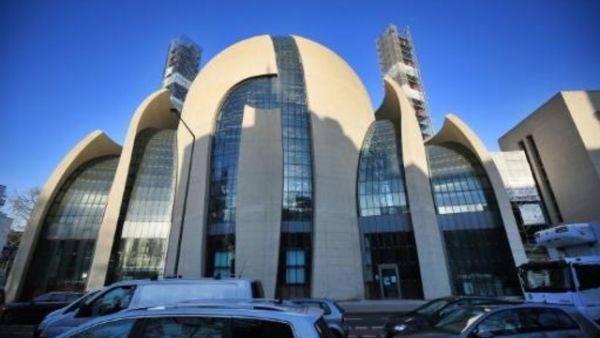 مسجد ديتيب في كولونيا بغرب المانيا

