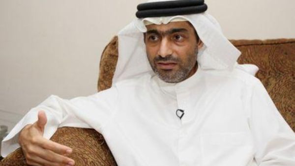 الناشط السياسي الإماراتي أحمد منصور
