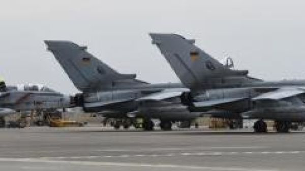 طائرات ألمانية بقاعدة انجيرليك الجوية التركية
