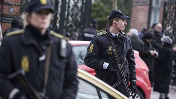 Danish police stated that at least 4 people have assaulted the Turkish embassy in capital Copenhagen with Molotov cocktails. (AFP/ File Photo)