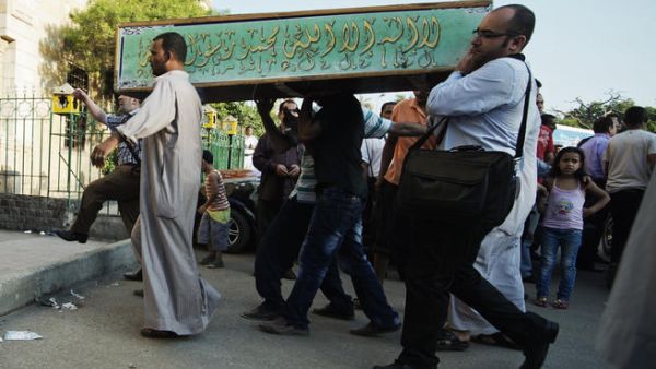 يتوقع نقل تلك القوات جواً خلال ساعة واحدة من تلقيهم أوامر التحرك