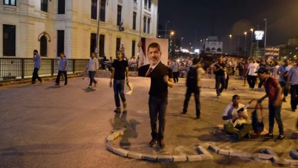 منذ عزل مرسي شنت السلطات الانتقالية حملة قمع لا هوادة فيها بحق انصاره