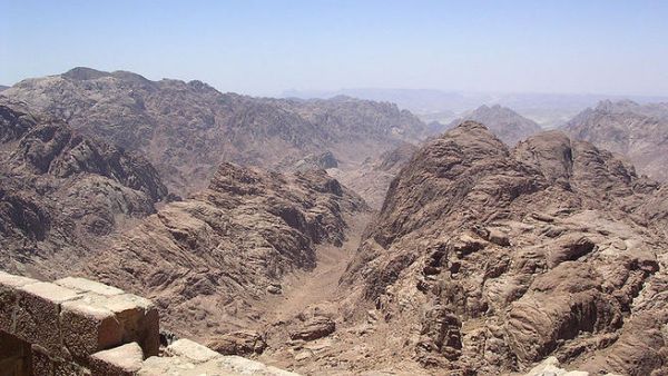 View from Mount Sinai (Wikimedia Commons/ Wilson44691)