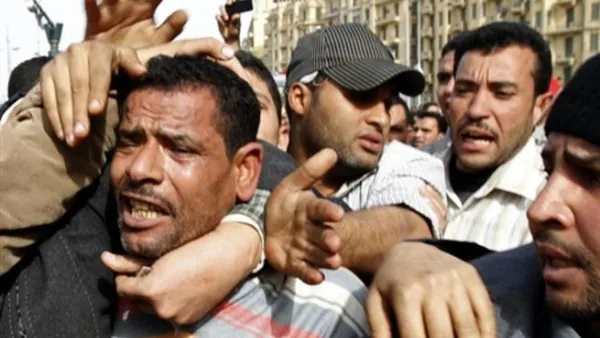 طنطاوي يرفع حالة الطوارئ لاول مرة منذ 30 سنة