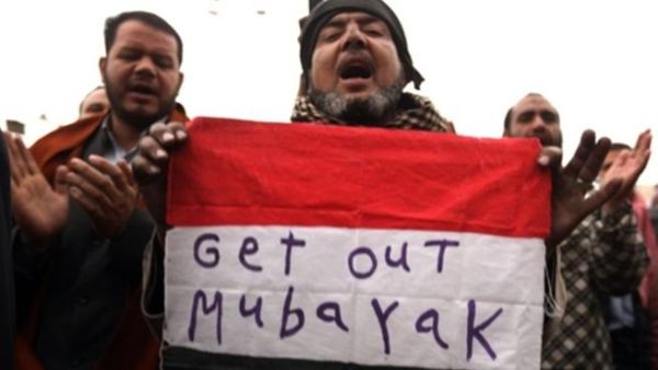 منذ سقوط مبارك شهدت مصر العديد من الاحتجاجات السياسية والفئوية والاشتباكات الطائفية 