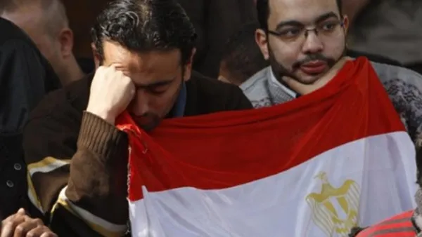 المصريون احتاجوا لـ 18 يوما لخلع الرئيس 