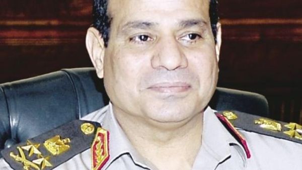 وزير الدفاع والإنتاج الحربي المصري، المشير عبد الفتاح السيسي