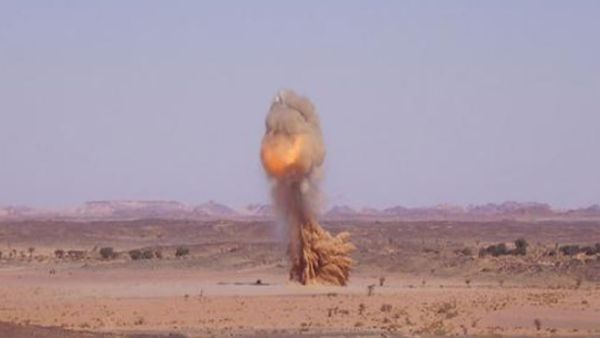 انفجار لغم من مخلفات الحرب العالمية الثانية، بصحراء وادي النطرون