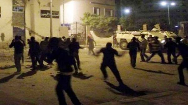 محاولات اقتحام قسم شرطة شرقي العاصمة المصرية