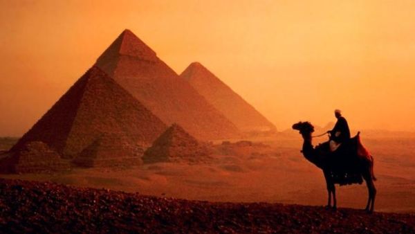 Ever since the 2011 revolution, tourism has taken a major hit. [andreeapavaloiu]