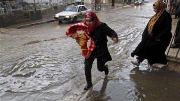 تدفق السيول يهدد محافظتي الاسكندرية والبحيرة