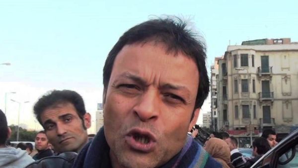  الفنان المصري هشام عبد الله