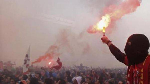 الحكومة تدعو إلى حوار 