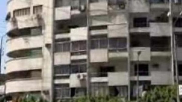 الشقة  استأجرها مبارك في أواخر 1958 وأمضى فيها شهر العسل