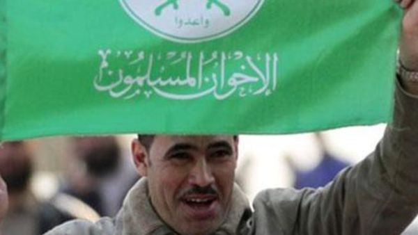 الاخوان: اقالة الحكومة او المليونيات.