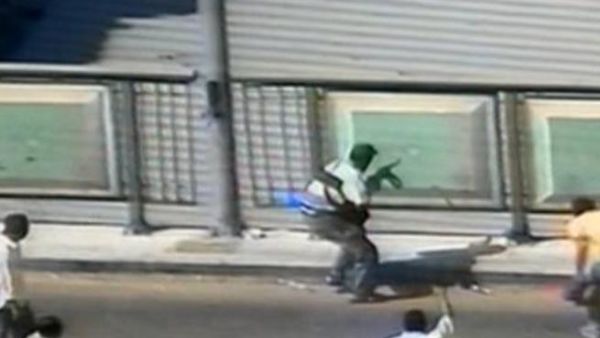 اشتباكات بين قوات الامن وانصار مرسي