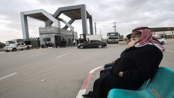 معبر رفح الفاصل عن مصر