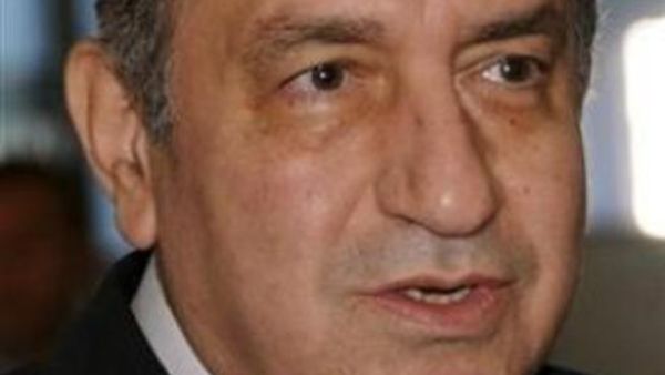 رئيس الوزراء المصري عصام شرف
