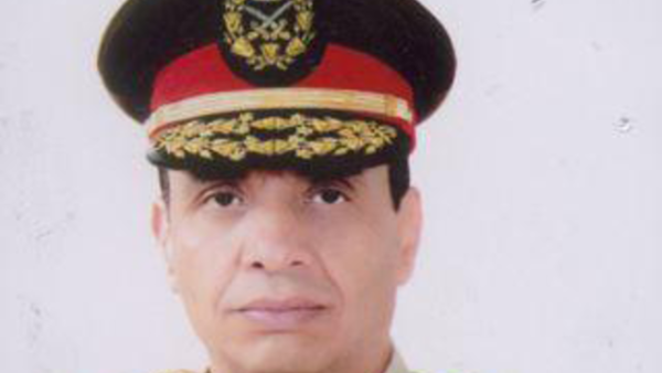 قائد قوات الدفاع الجوي المصري الفريق عبدالعزيز سيف الدين