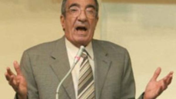 زكريا عزمي مساعد الرئيس السابق حسني مبارك