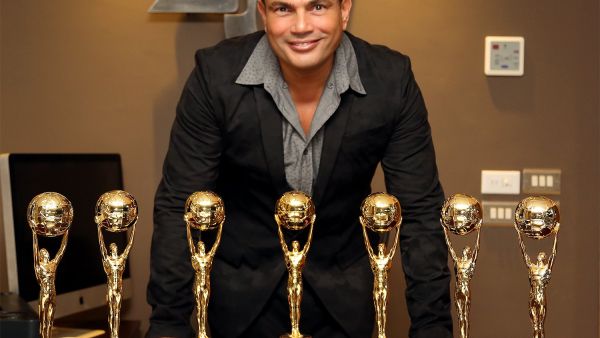 Timeless Amr Diab with his record seven music awards (Wikimedia Commons)
