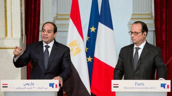 Egypt's President Abdel Fattah Al Sisi and President Francois Hollande at Élysée Palace, Paris 26 November 2014. (AFP/Alain Jocard)