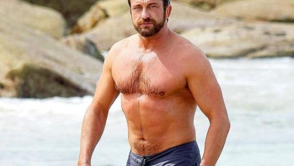 Gerard Butler is fully clothed in the Etisalat video. (Fanshare)