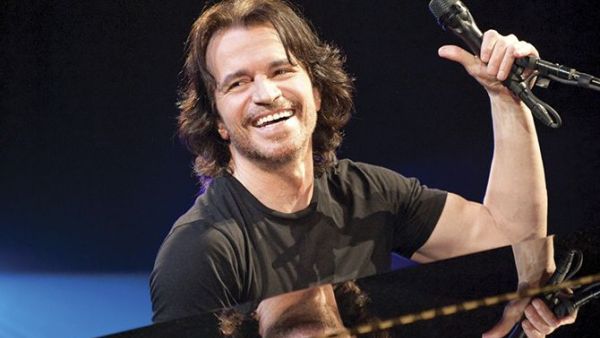 The 61-year-old played at Amman's historic Citadel last week. (Yanni.com)