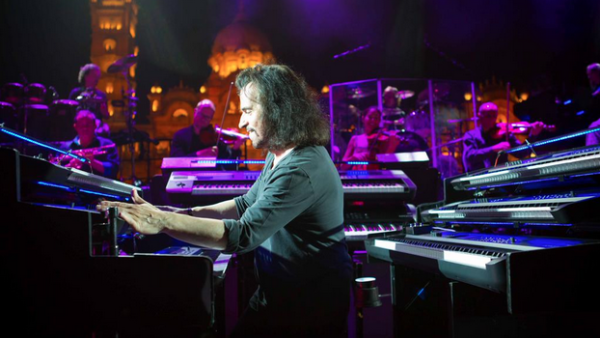 Yanni's music has played at the Olympics, the Super Bowl, the Tour de France, on news, for tv ads, and in concerts! (Photo courtesy of The Cairo Post)