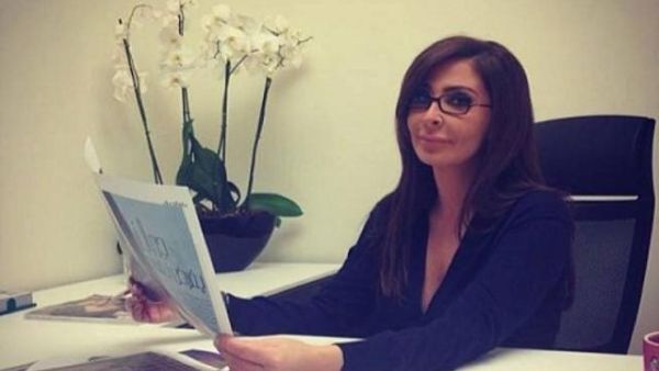 إليسا...رئيسة تحرير (جمالك)