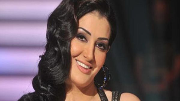 الفنانة غادة عبد الرازق لن تجسد الشيخة موزة وتفضل حتشبسوت 