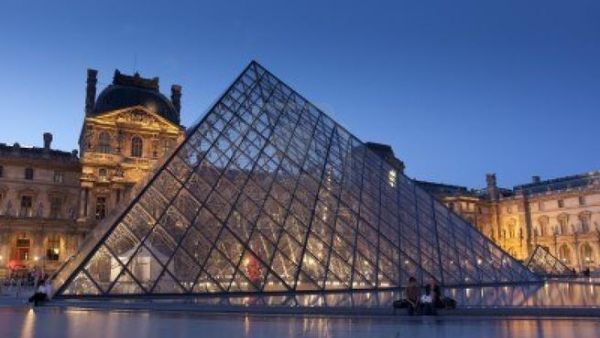 Islamic art is coming to the world renowned Louvre Museum in Paris.